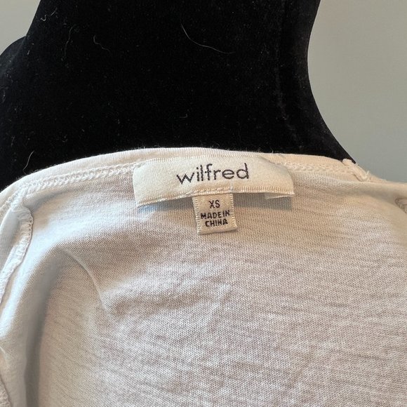 ✨ 2/$10 Aritzia Wilfred White T-Shirt - Picture 5 of 5